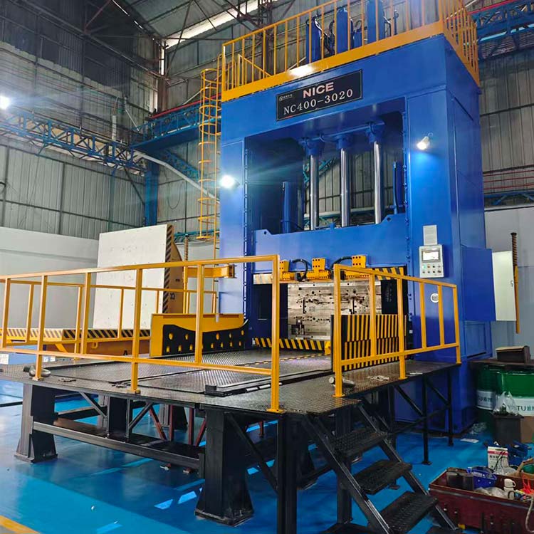 耐斯合模机深孔钻翻模机磁盘－行业中的超级航母